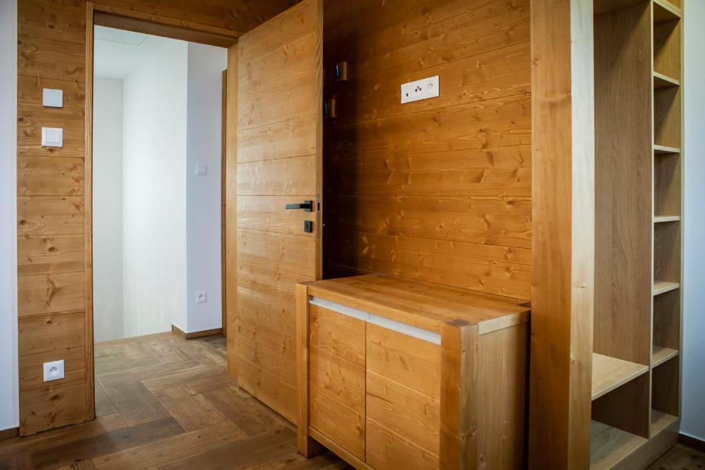Veľký Slavkov Apartmany Pod Slavkacom - Vysoke Tatry מראה חיצוני תמונה